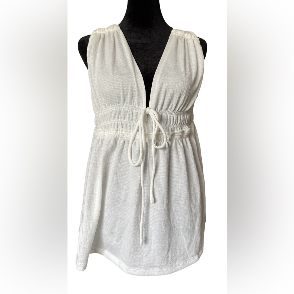 Nectar White Deep V Too NWT